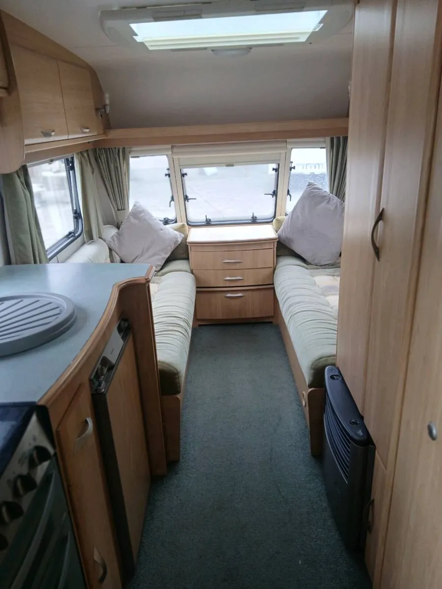 5 berth lunar zenith - Image 4