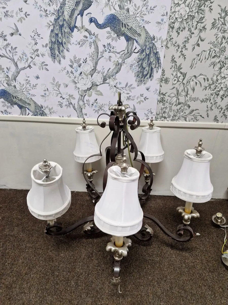 Light fitting - Image 1