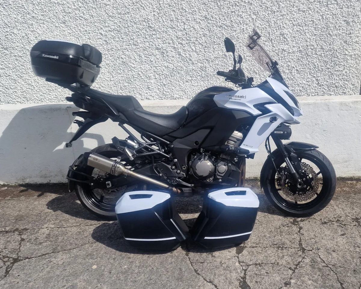 Versys 1000 GT  @ Doyles Athlone - Image 4