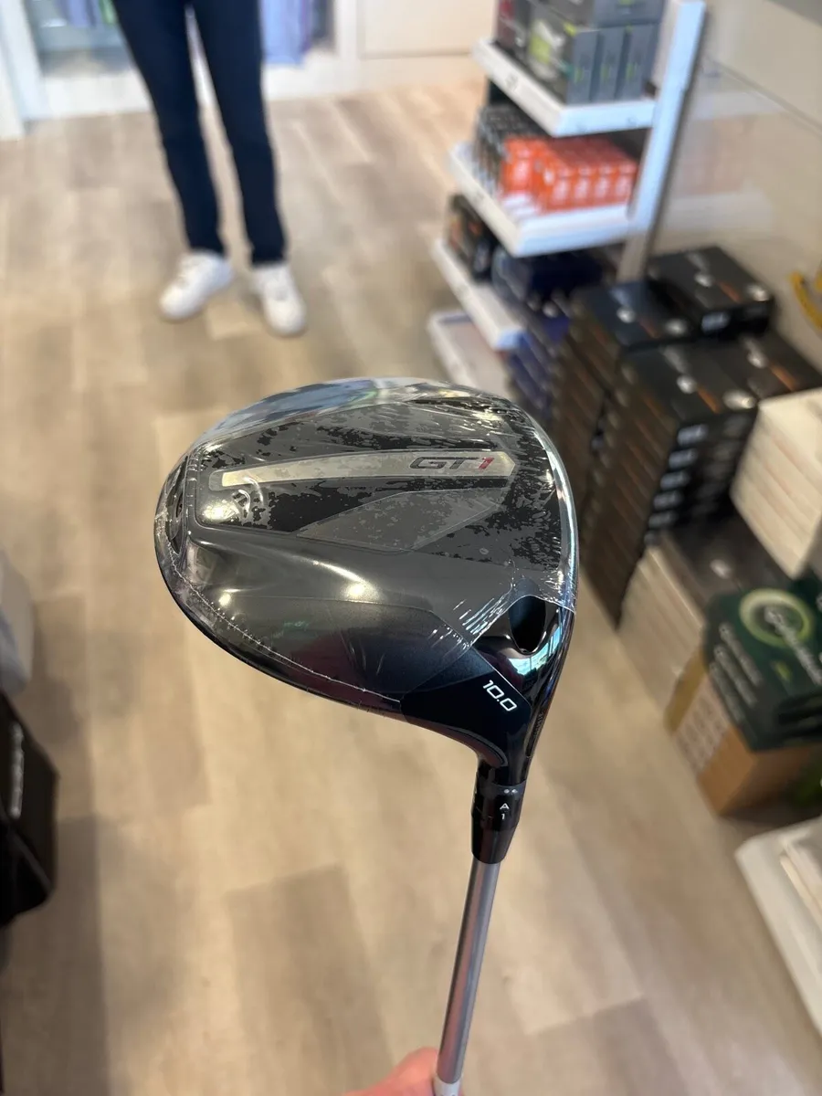 Titleist GT1 10dg (Reg Flex or Stiff Flex) New! - Image 1