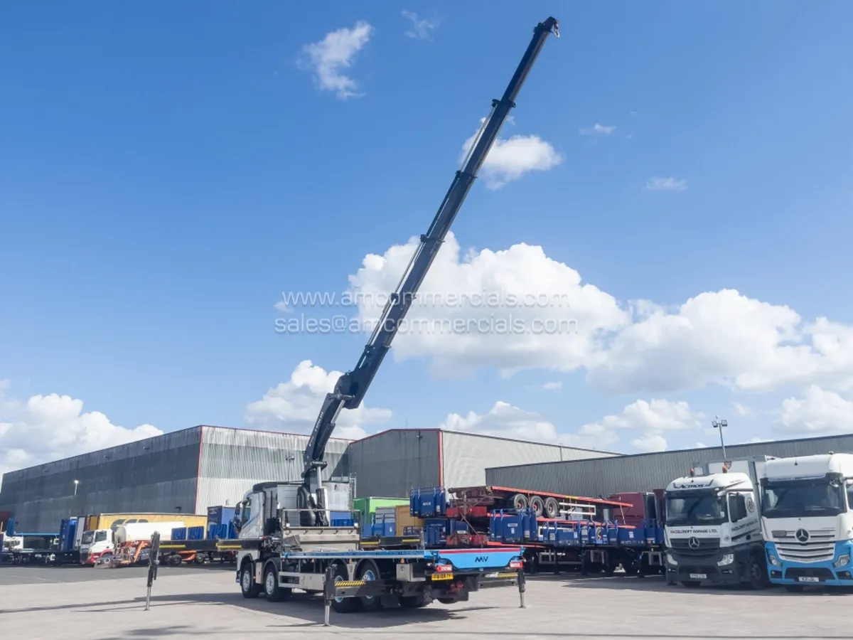 2021 VOLVO FH 460 CRANE MOUNTED FLATBED - Image 4