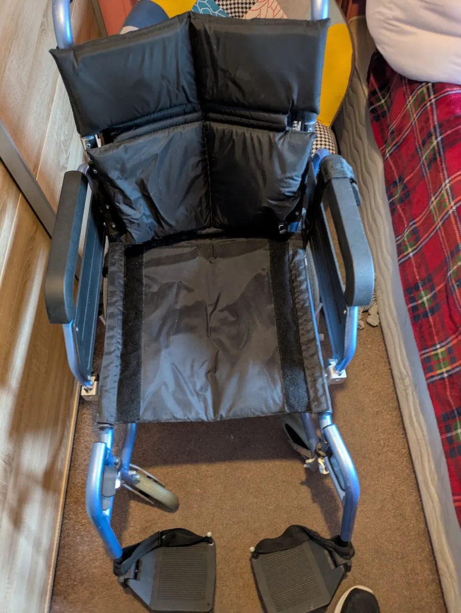 Wheelchair - Image 3