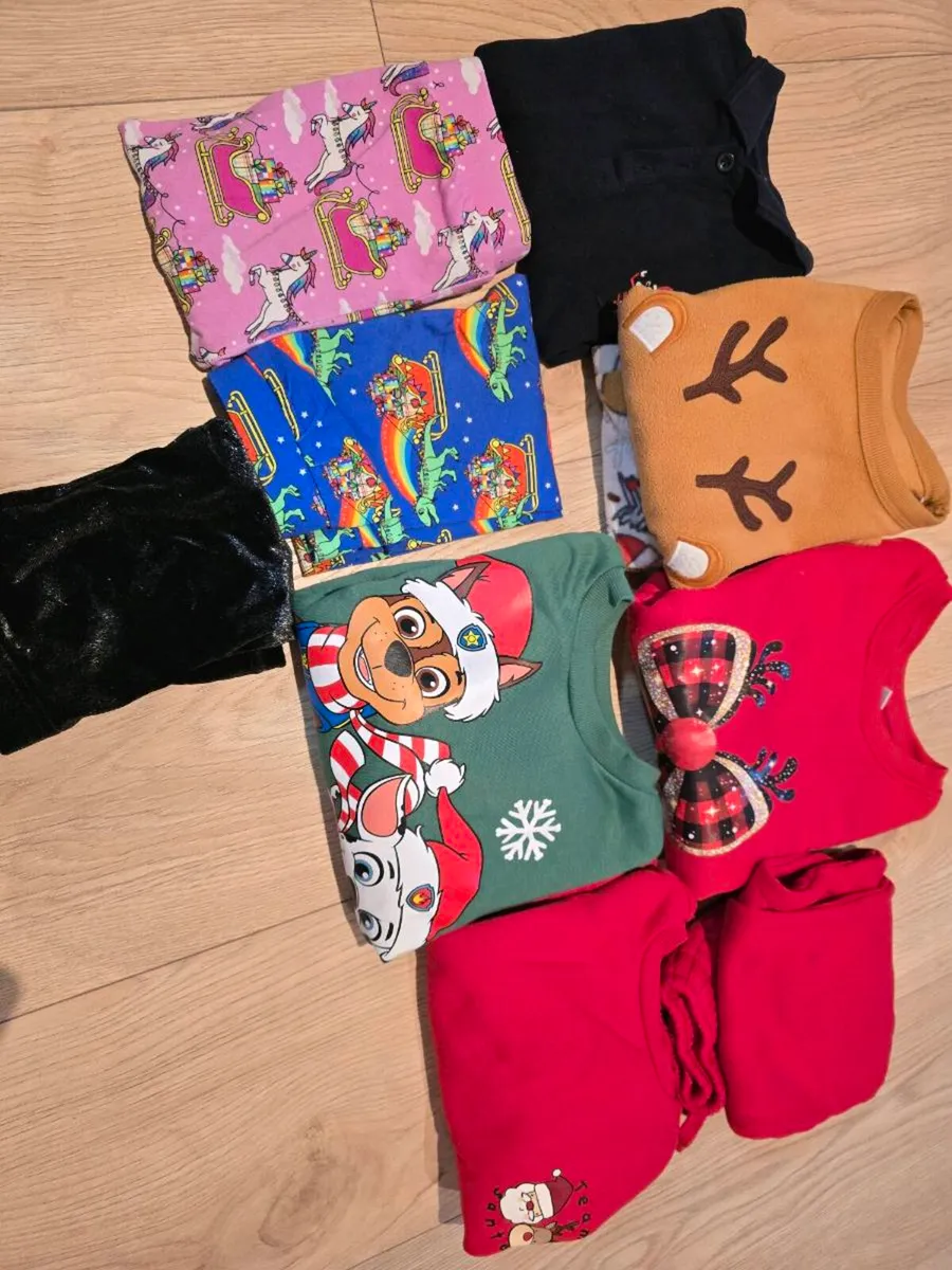 Kids clothes bundle - Image 1
