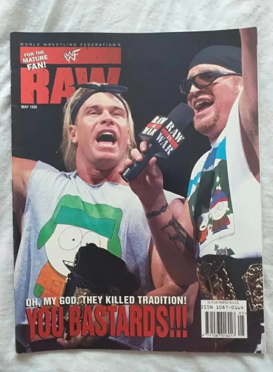 WWE RAW MAGAZINES 1998 - Image 4