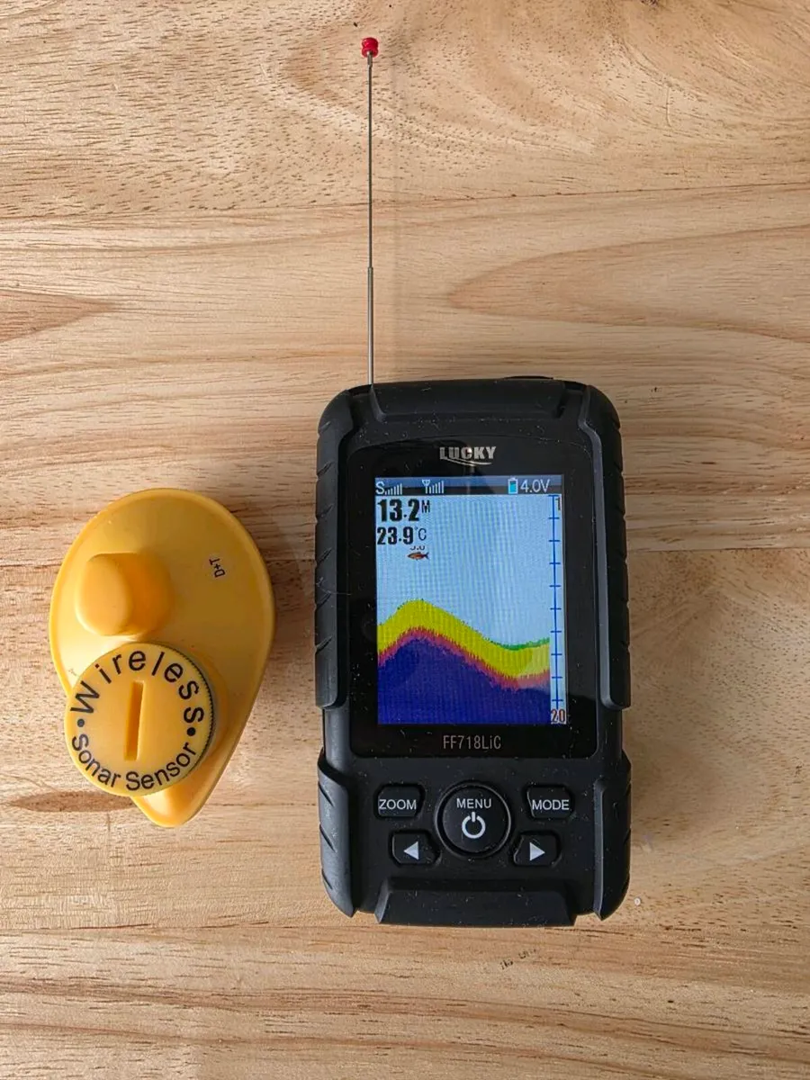 LUCKY FF718LiC wireless Fish finder - Image 1