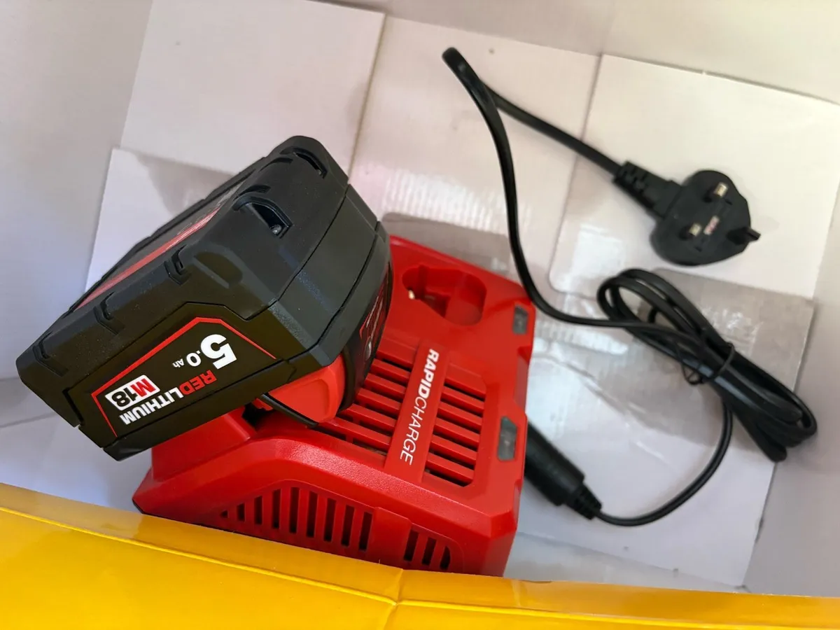 Milwaukee 5ah Fast charger New