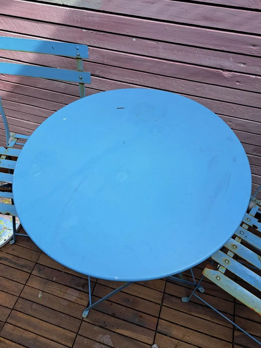 Garden Furniture - Image 1
