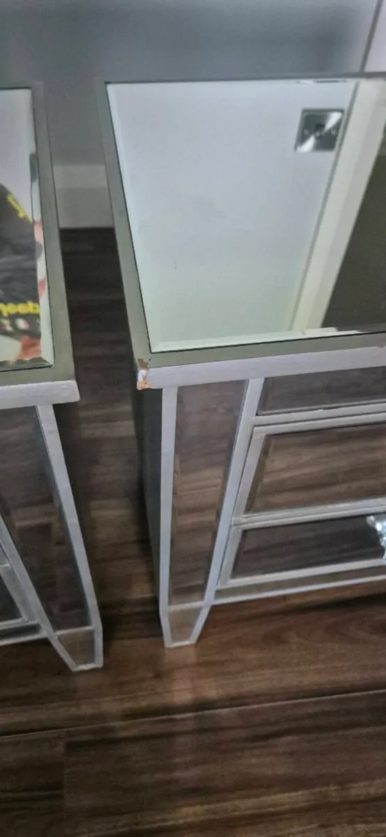 Bedside lockers - Image 2