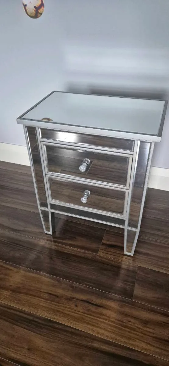 Bedside lockers - Image 4