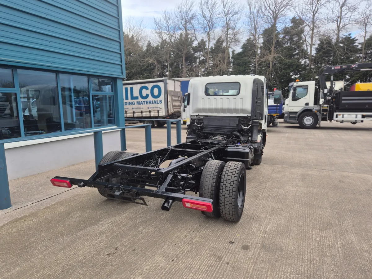 2012 ISUZU NPR 75.190 CHASSIS CAB - Image 3