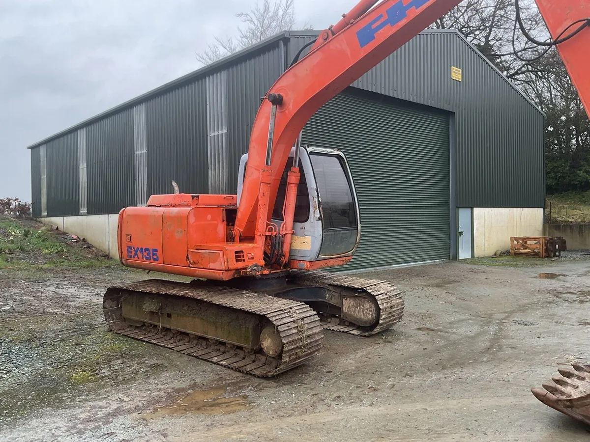 1998 Hitachi EX135 - Image 3