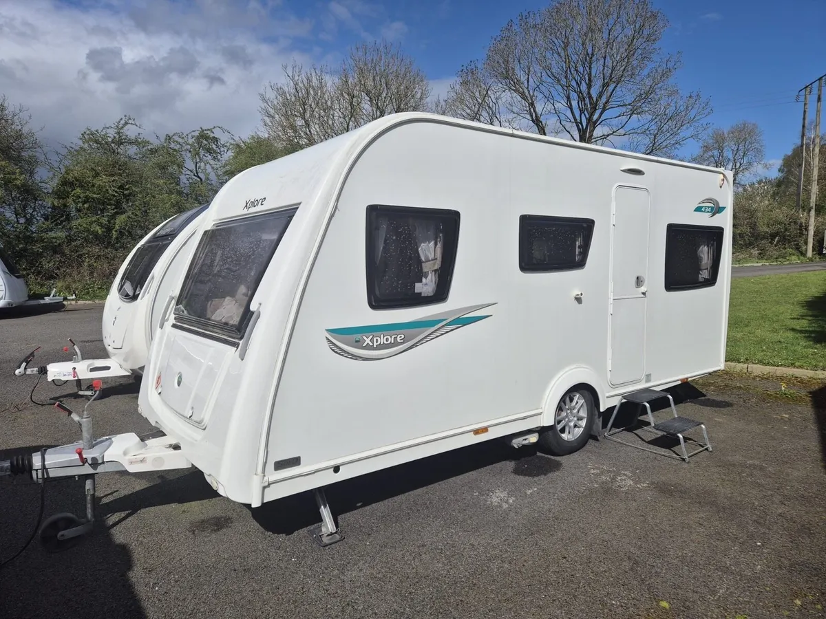 Elddis explora 4 berth 2015 auto movers - Image 1