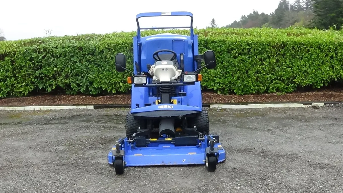 Iseki SF450 Ride-on Mower - Image 3