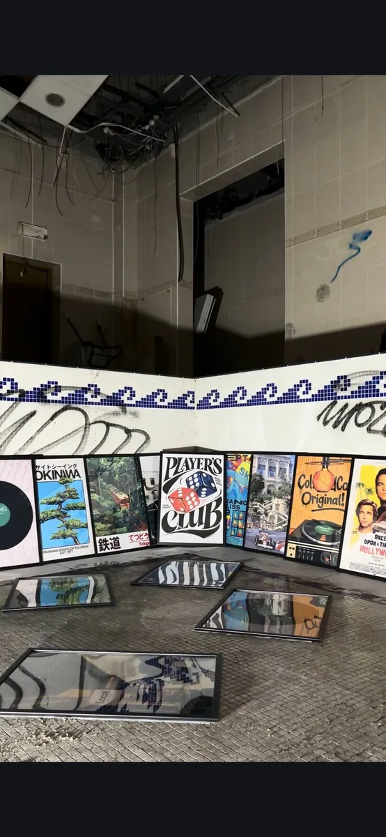 Modern Living Room Wall Decor Large Framed Artwork - Image 1