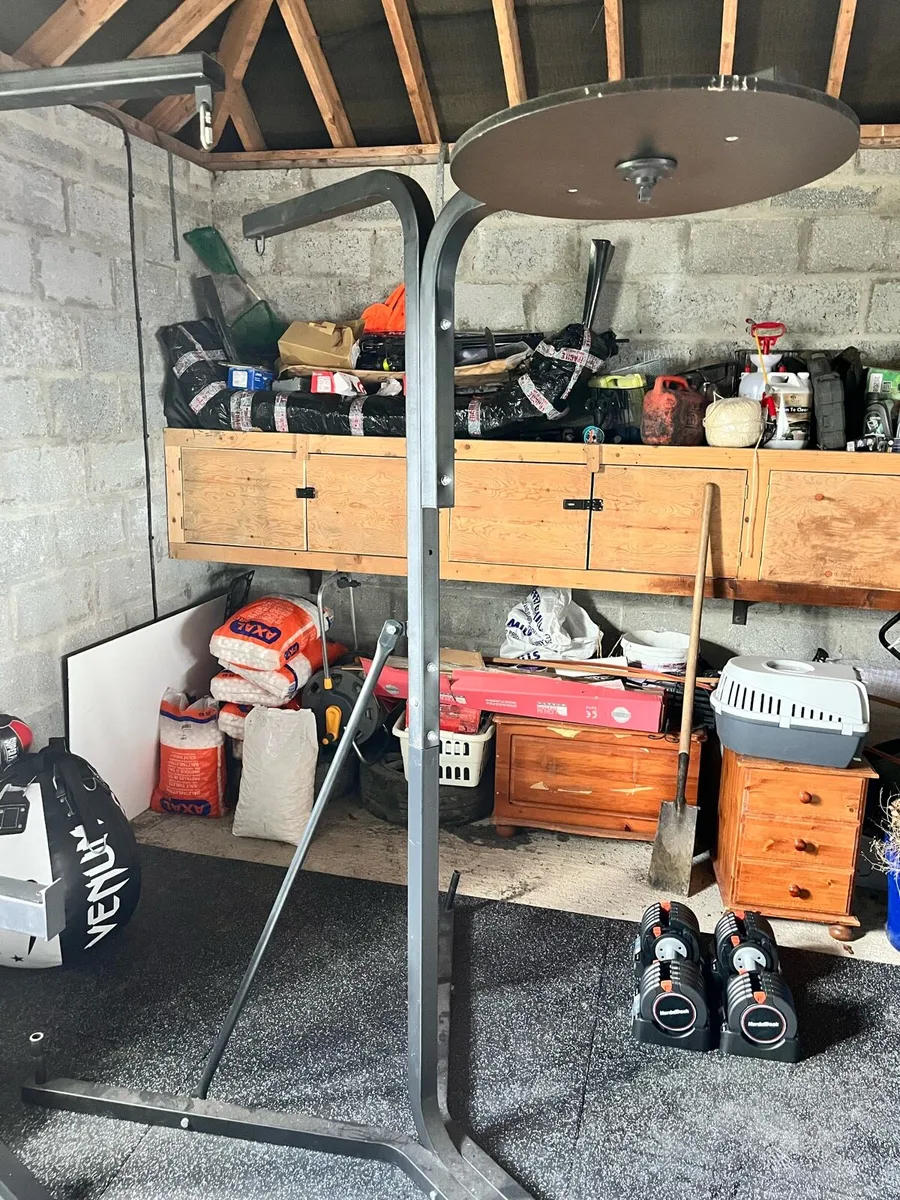 Boxing bag Stand - Image 2