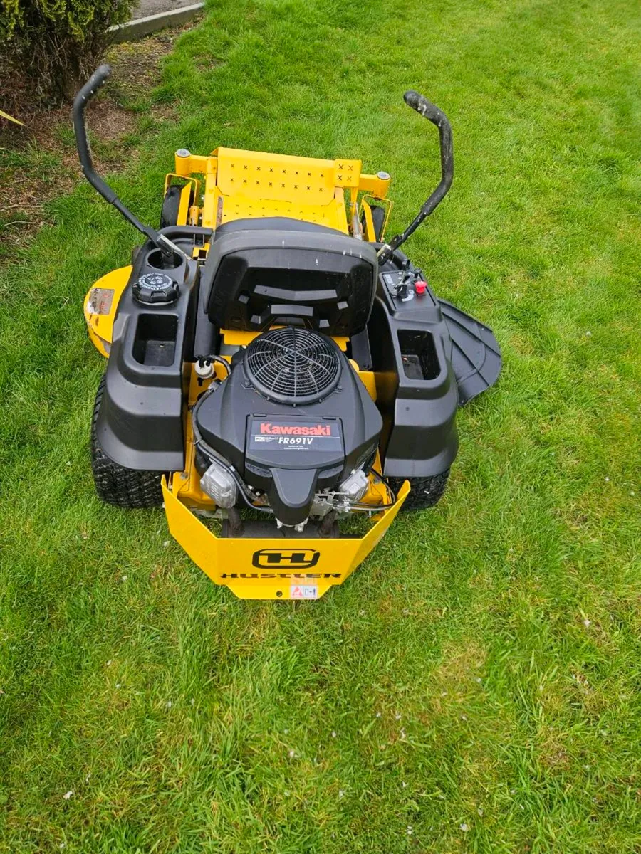 Husler Raptor Ride on mower - Image 4