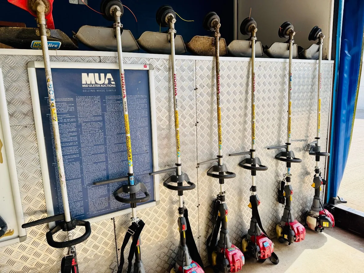 LANDSCAPING & GROUNDCARE EQUIPMENT - Image 1