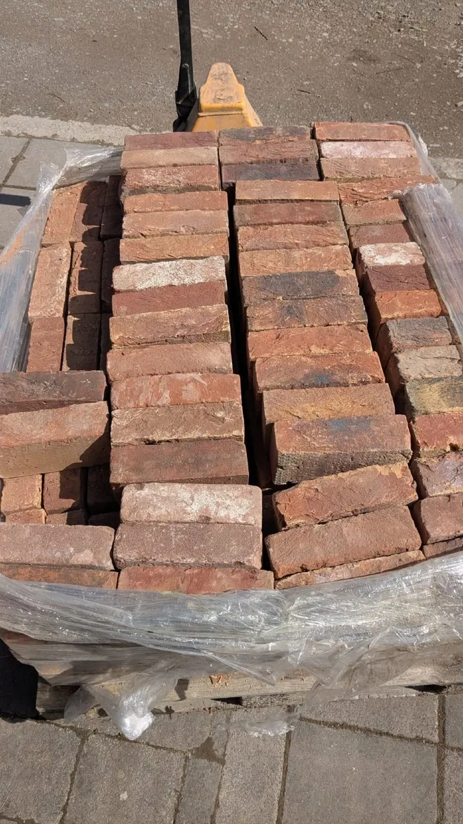 Clay bricks - Image 2