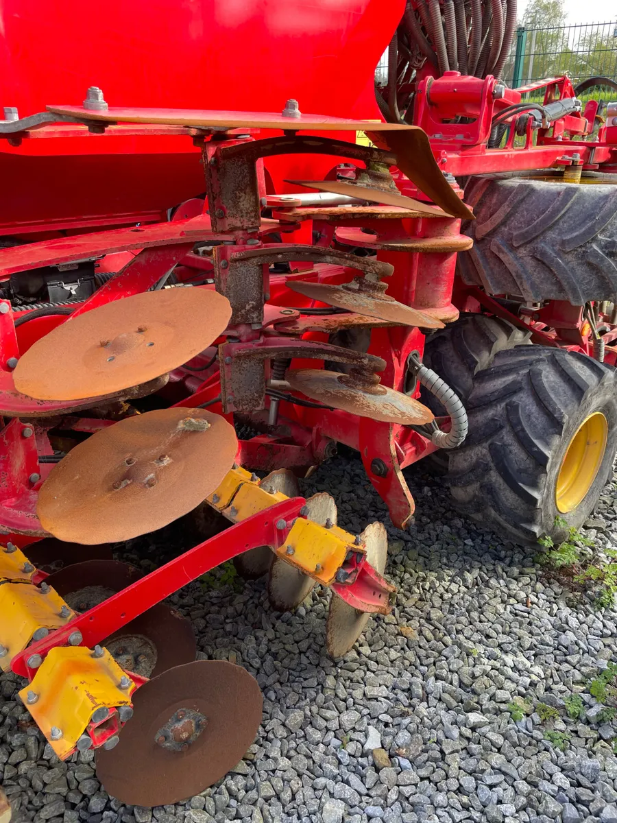 Vaderstad Spirit 400f - Image 4
