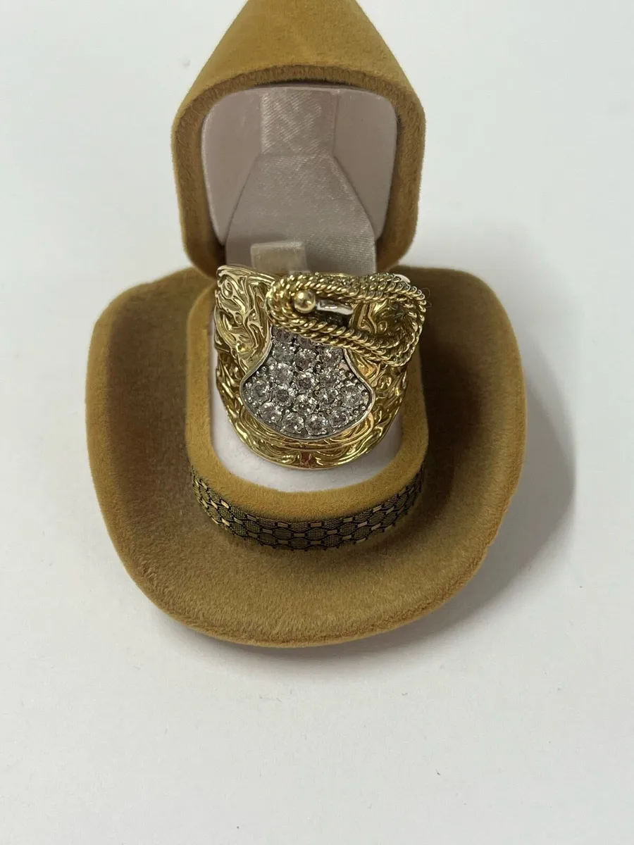 9k gold Cz saddle ring - Image 1