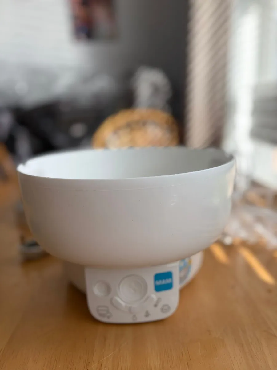 MAM Electric Baby Bottle Steriliser & Warmer - Image 2