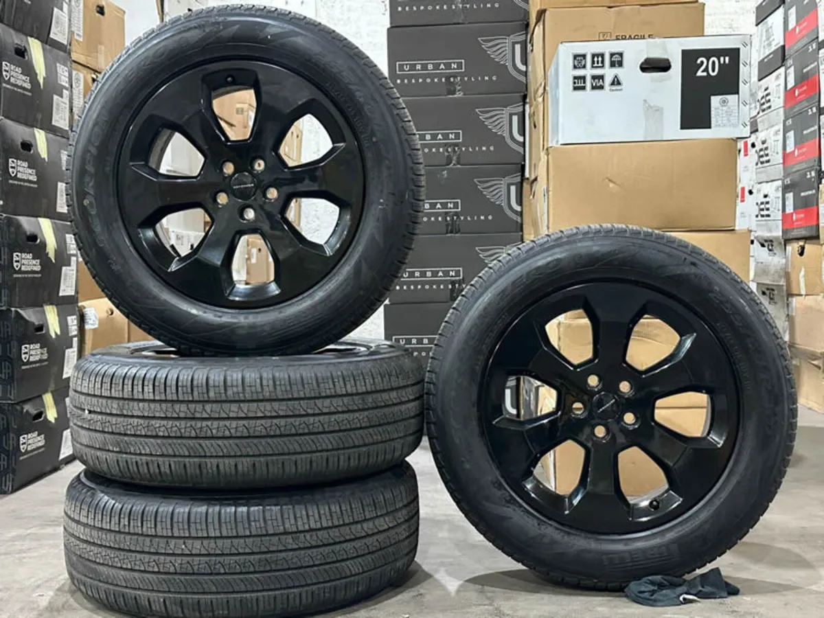 20" GENUINE OEM DEFENDER STYLE 6011 WHEELS - Image 1