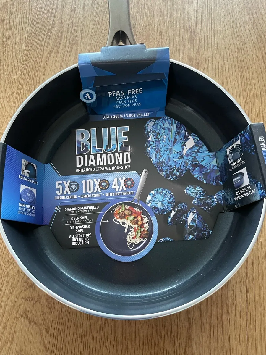 26cm Skillet Frying Pan Blue Diamond - Image 1