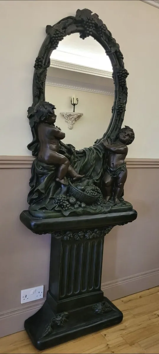 Cherub Style Mirror on Stand - Image 1