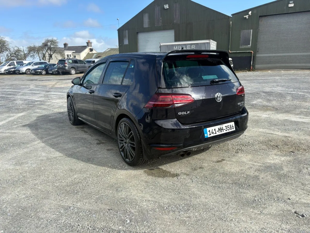2014 Volkswagen golf GT 2.0 diesel - Image 4