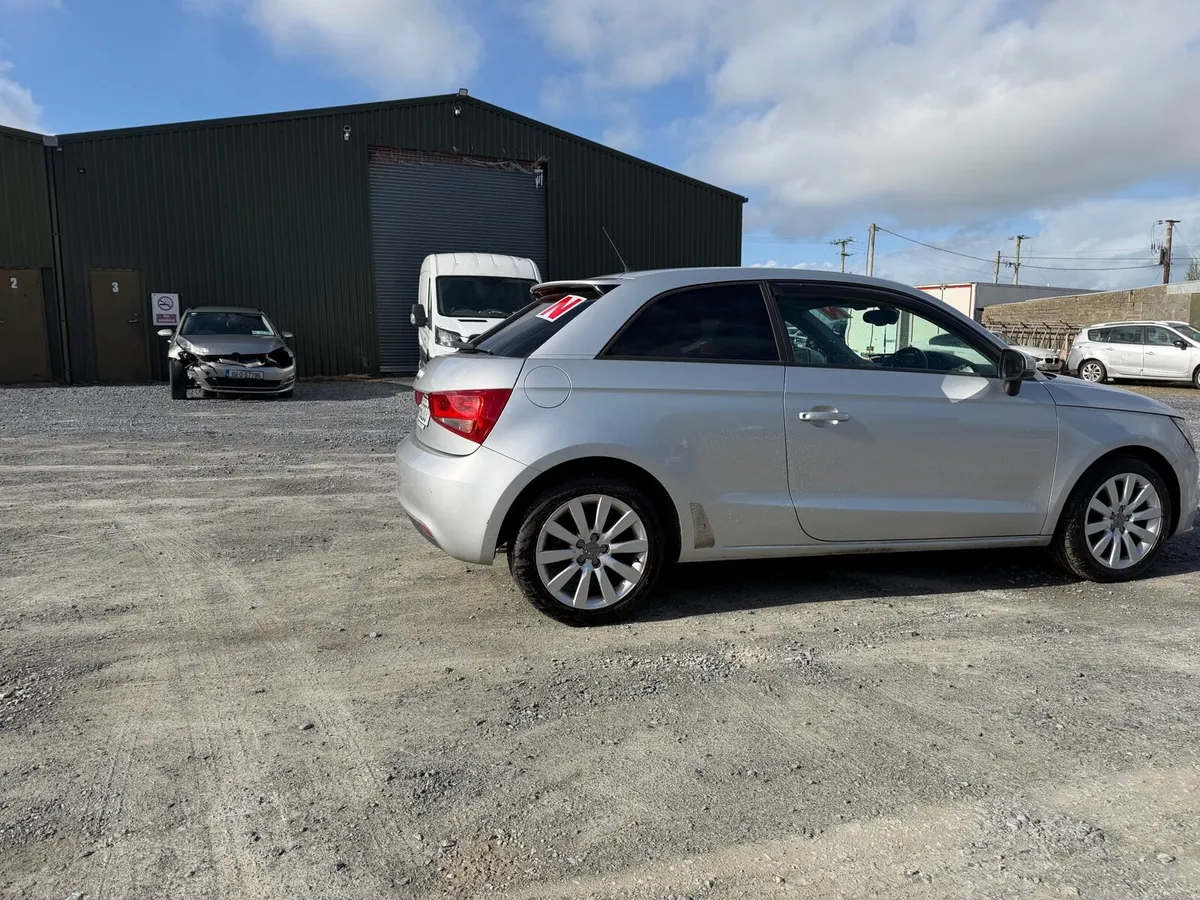 2011 Audi A1 1.4 Automatic - Image 3