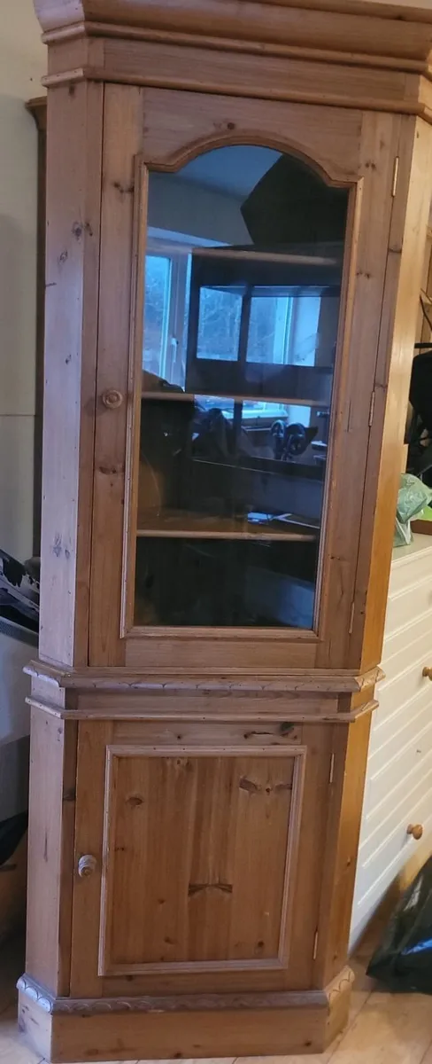 Corner Unit - Image 1