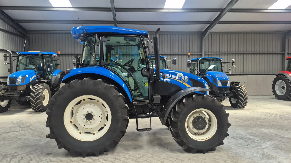 New Holland TD5.85 - Image 3