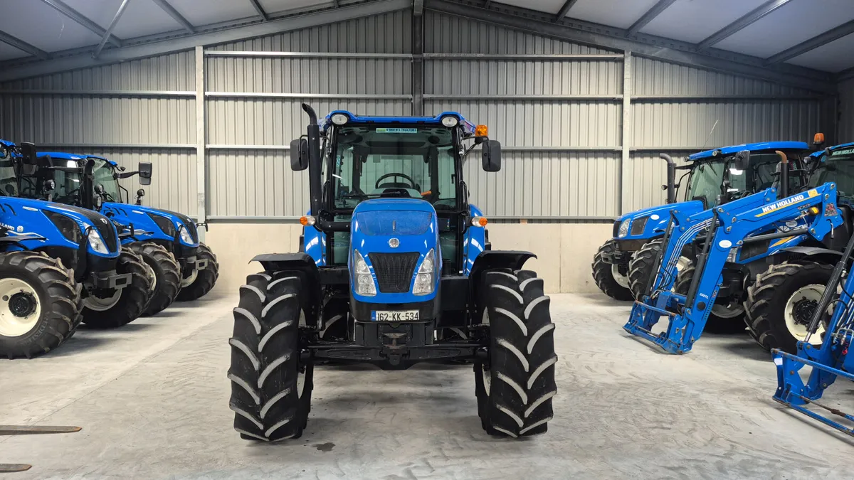 New Holland TD5.85 - Image 2