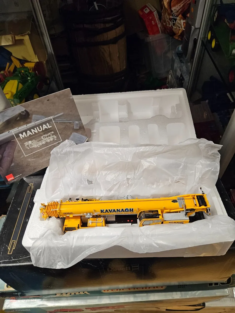 Corgi WSI Kavanagh Crane Hire Crane 1.50 - Image 4