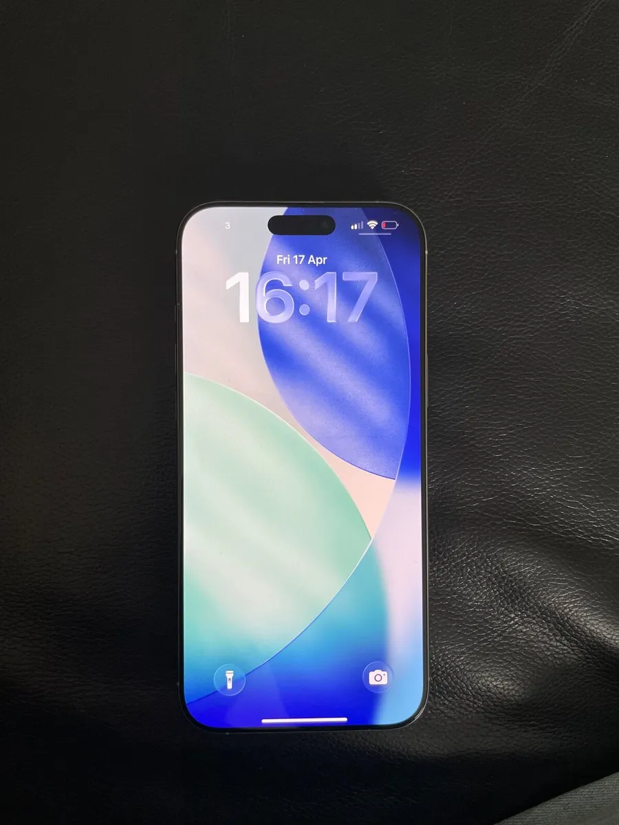 iPhone 16 pro max - Image 1