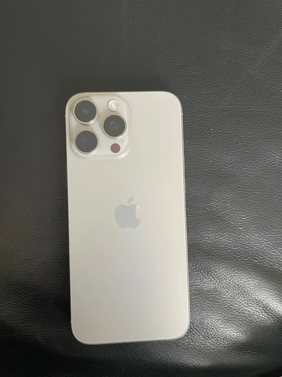 iPhone 16 pro max - Image 2