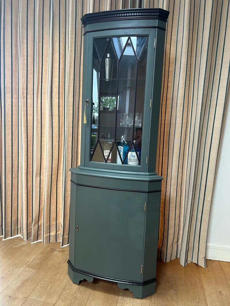 Corner unit/ drinks cabinet - Image 4