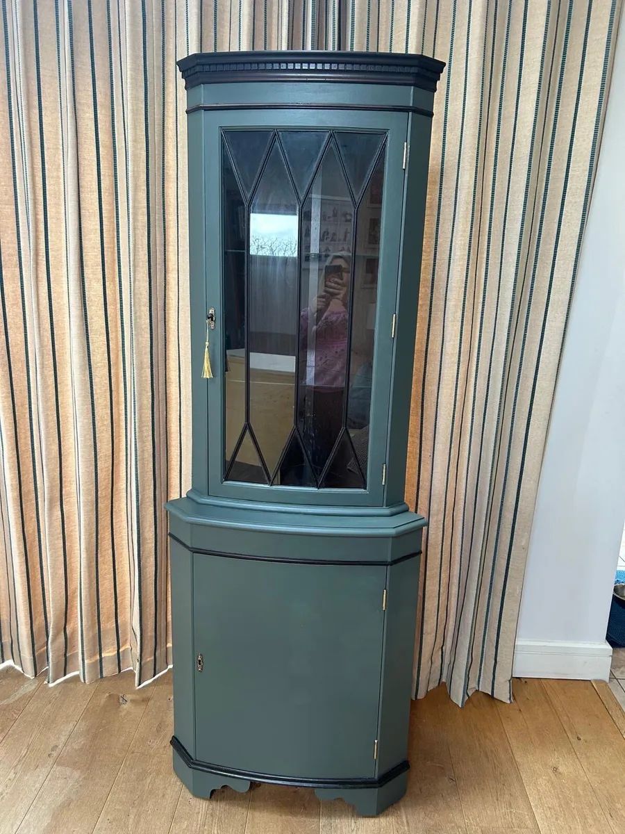 Corner unit/ drinks cabinet - Image 2