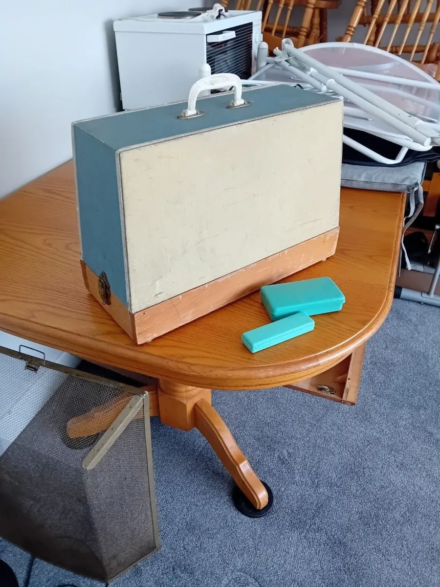 Brother 671 Sewing Machine - Image 4