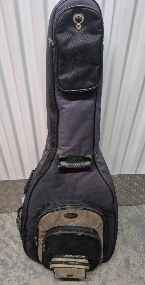 CNB Acoustic Guitar Gigbag - Image 1