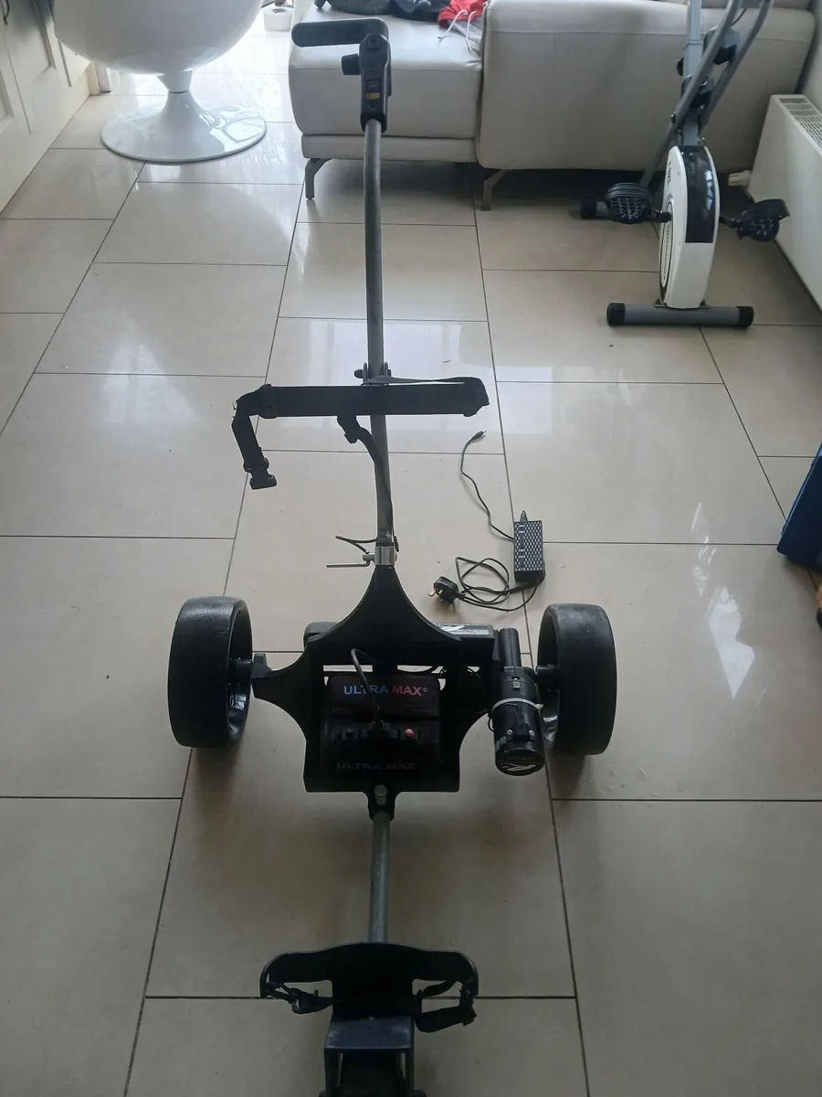 electric golf trolly/golf watch/flight case - Image 1