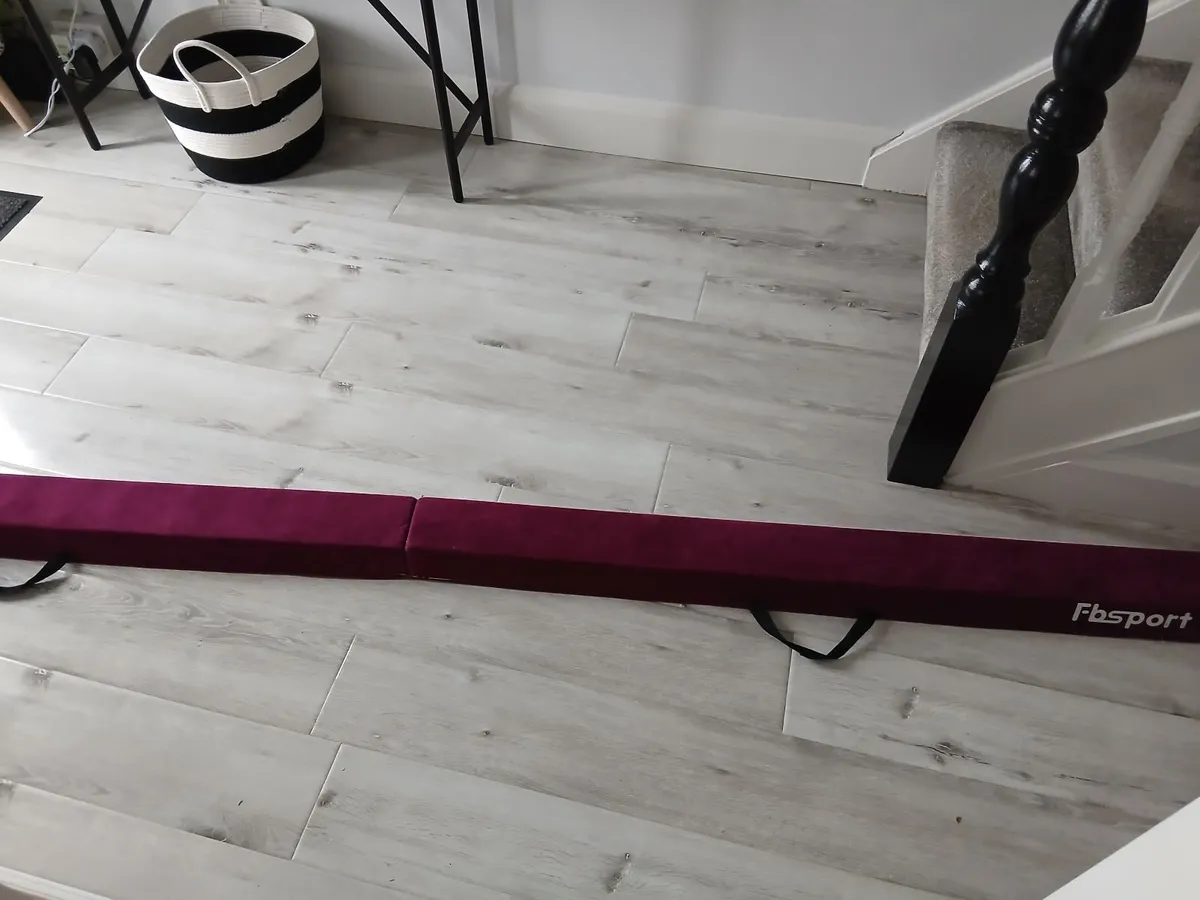 Gymnastics equipment - Image 4