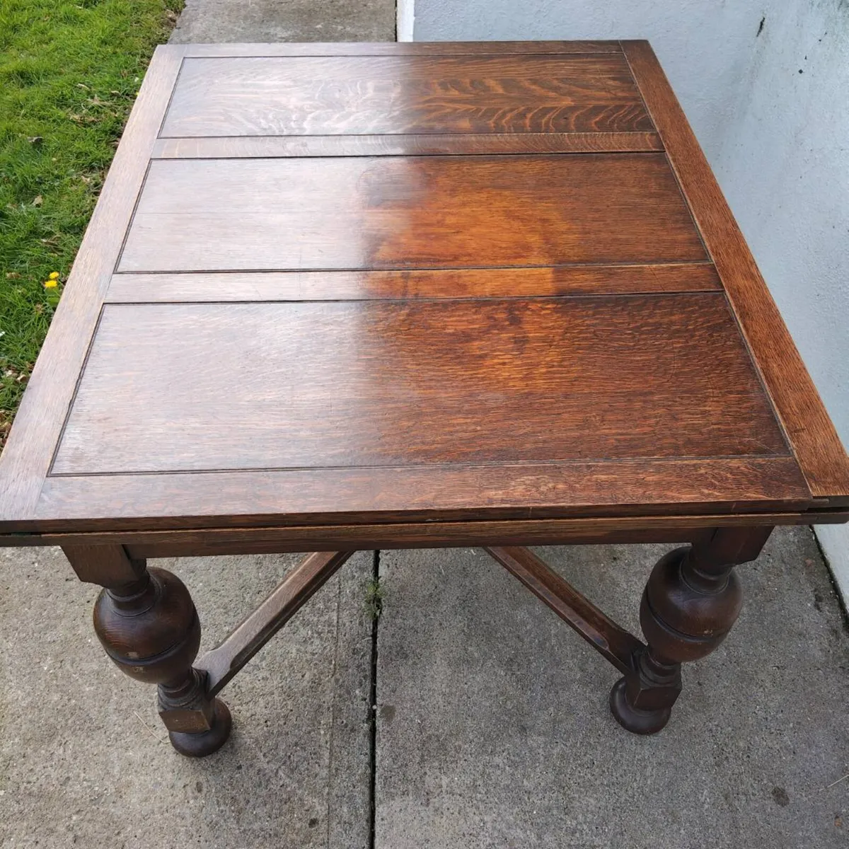 Jacobean Drawleaf Table - Image 2