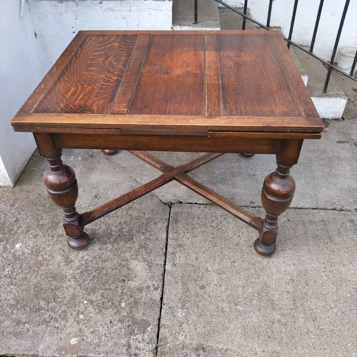 Jacobean Drawleaf Table - Image 3