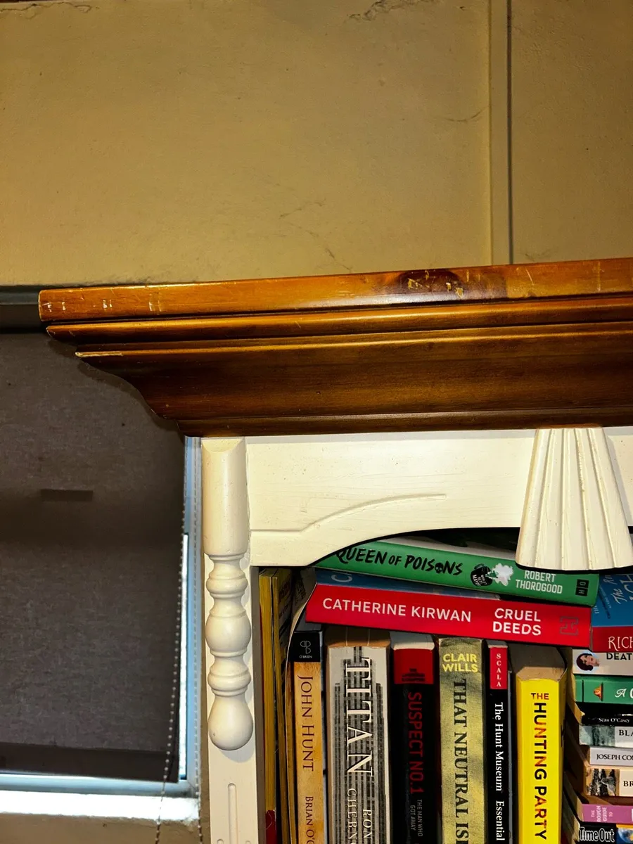 Book Shelf - Image 3