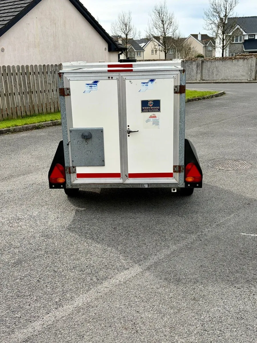 Ivor willams box van trailer - Image 4