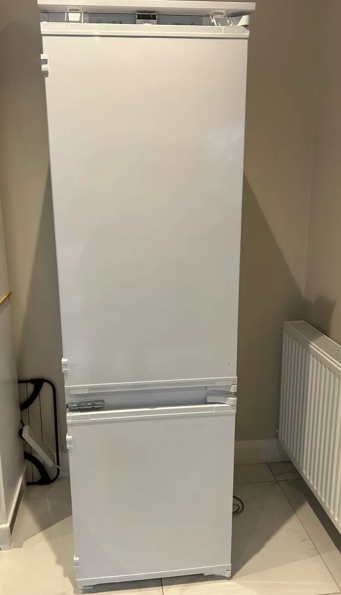 Beko 70/30 integrated Fridge - Image 1