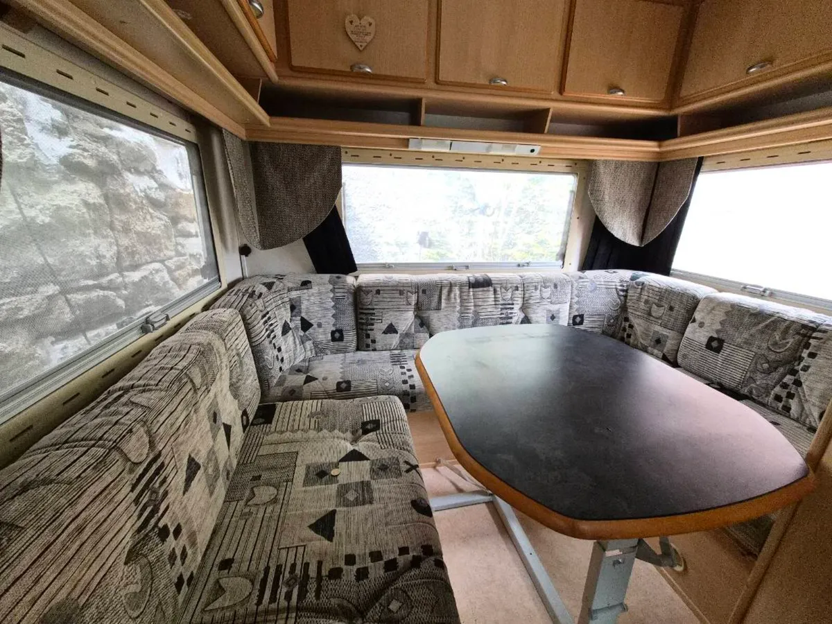 Eura mobil 6 berth Fiat Ducato - Image 4