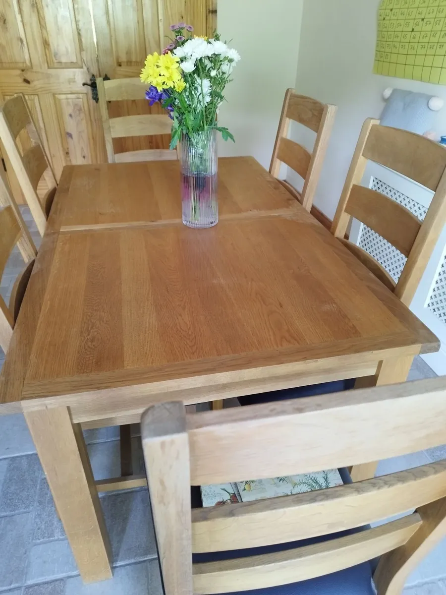 Kitchen Table & Chairs - Image 2