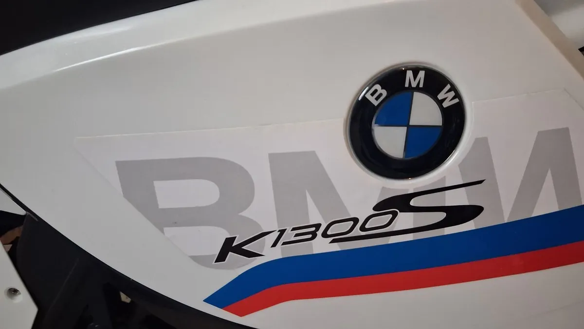 Bmw kids motorbike - Image 1